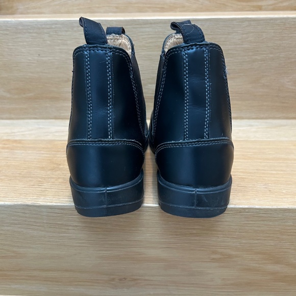 Aquatherm Women's Chelsea Black Ankle Boots - Picture 4 of 9